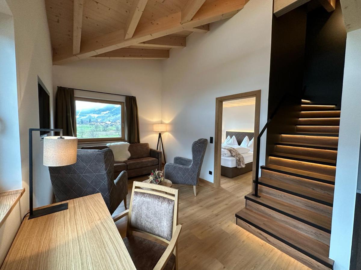 Pension Dorferwirt Bramberg am Wildkogel Exterior photo