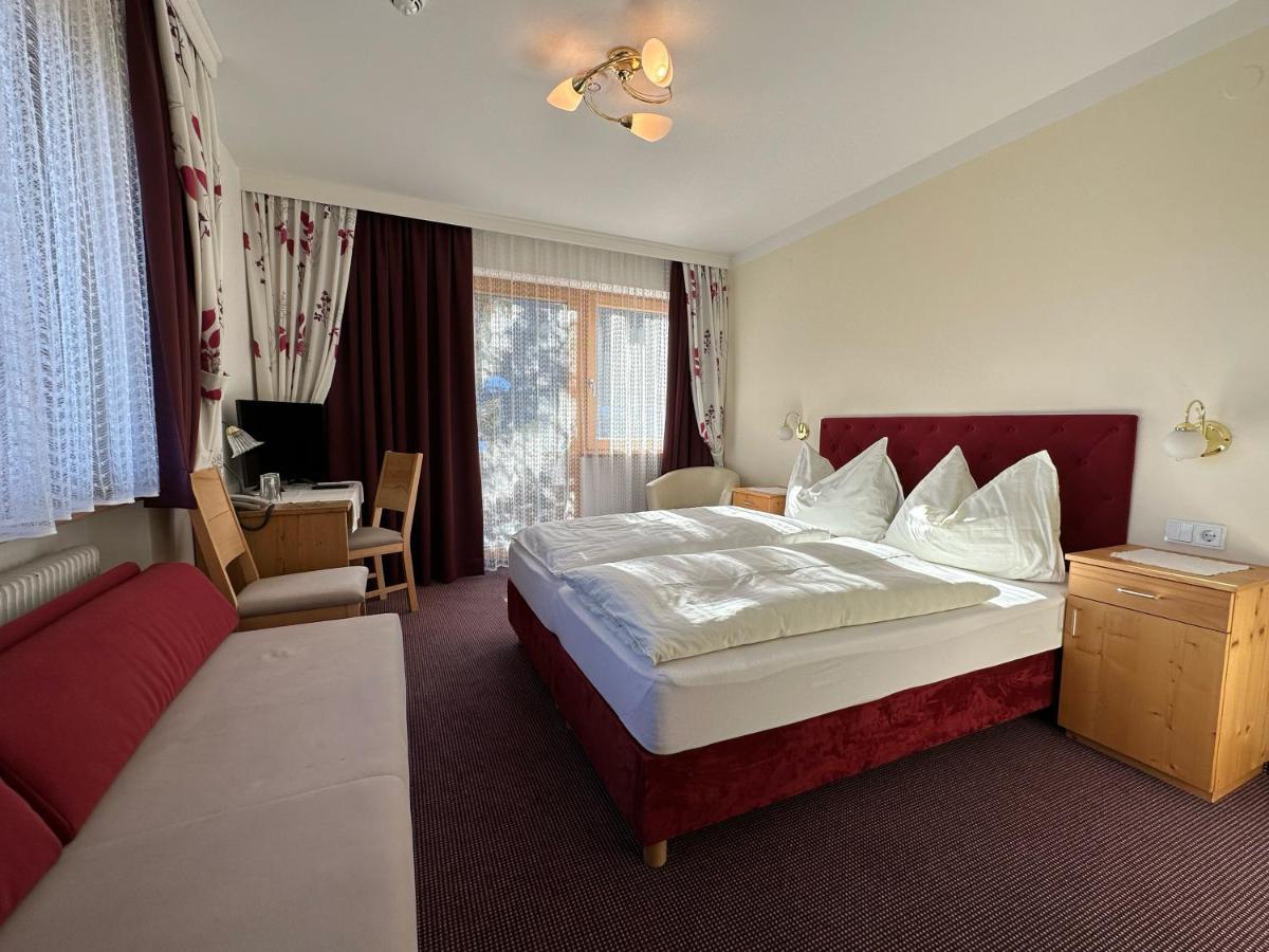 Pension Dorferwirt Bramberg am Wildkogel Exterior photo